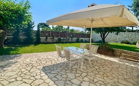 Apartment near airport&beach